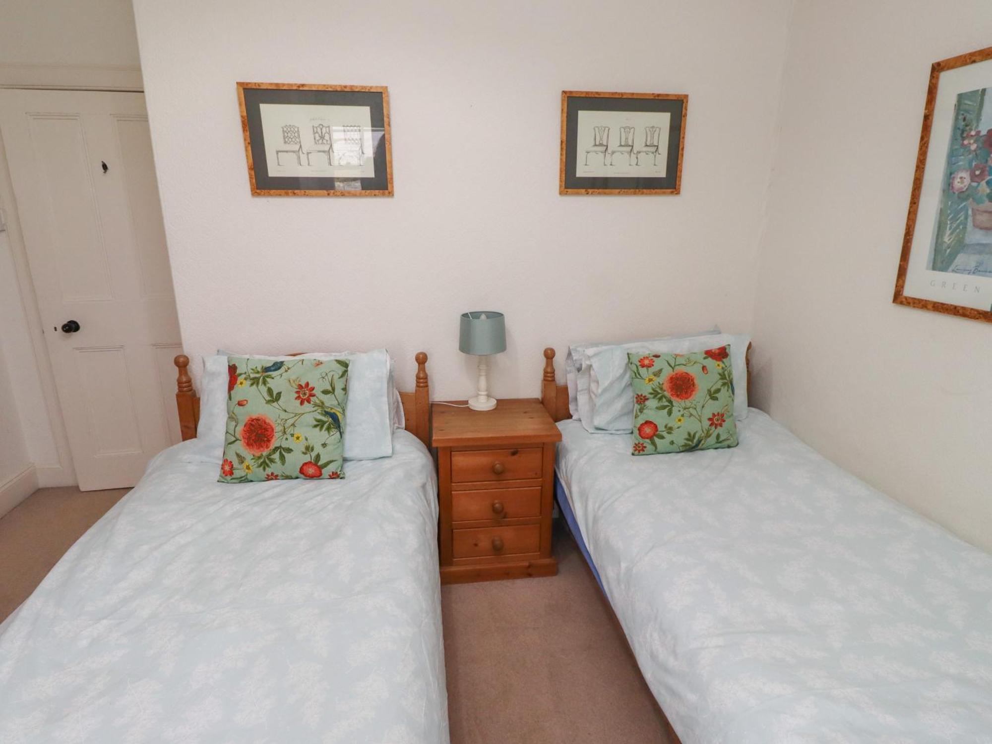 Avocet Cottage Bamburgh Exterior photo